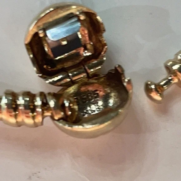 14kt Gold Bangle Pandora - Picture 3 of 4